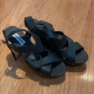 STEVE MADDEN strappy platform heel